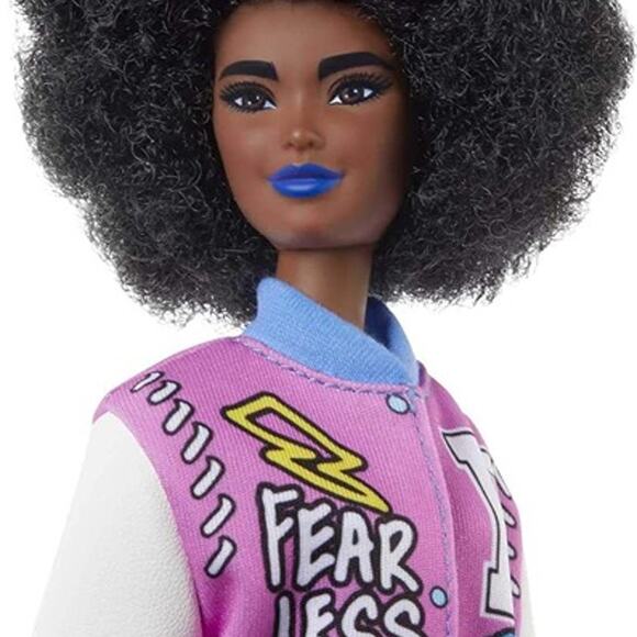 Barbie Fashionistas Doll #156 with Brunette Afro & Blue Lip Wearing Graphic Coat - Picture 4 of 7
